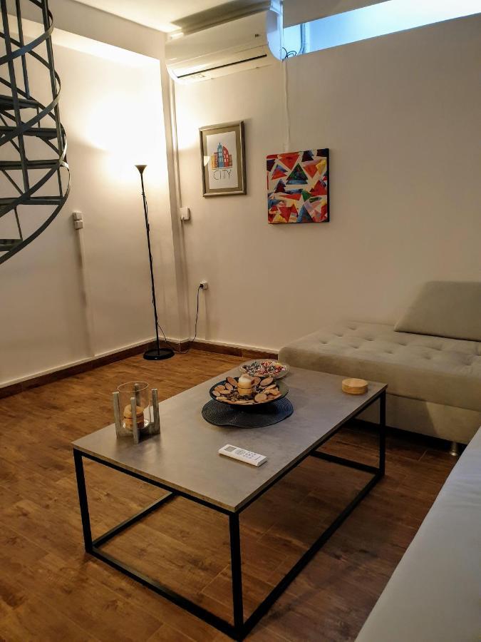City House Loft Apartment Kalamata Ngoại thất bức ảnh