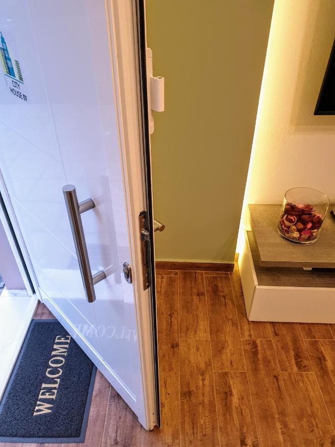 City House Loft Apartment Kalamata Ngoại thất bức ảnh