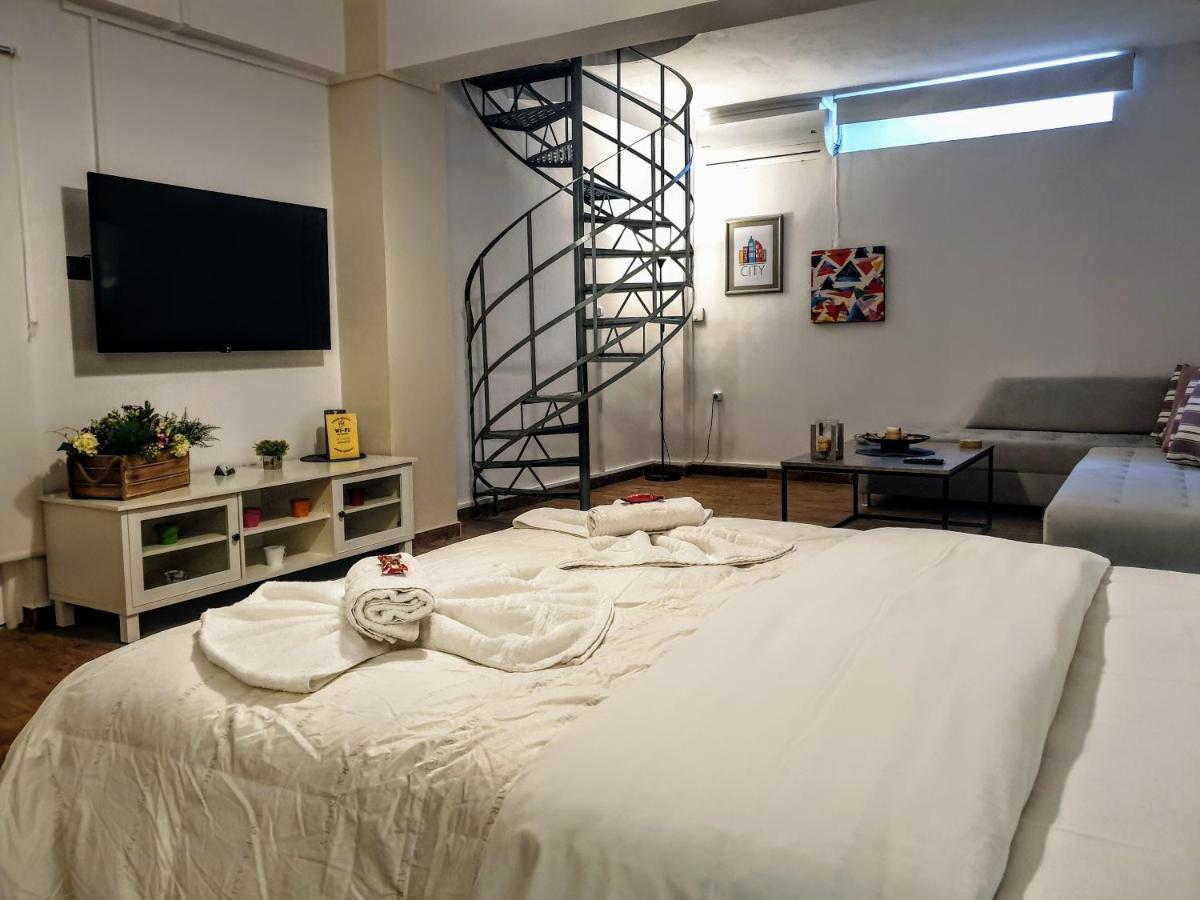 City House Loft Apartment Kalamata Ngoại thất bức ảnh